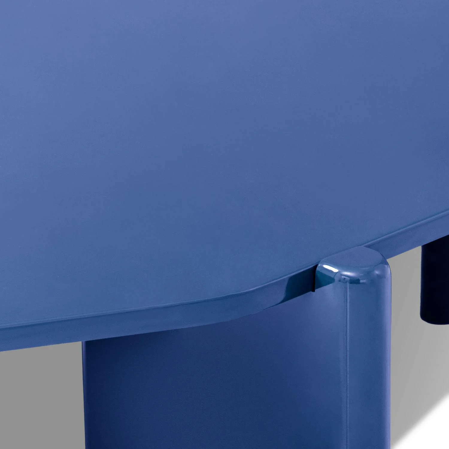 Mesa De Centro Oklam Asimetrica Azul. - Image 3